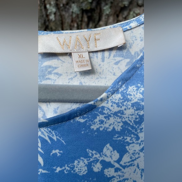 WAYF DRESS - Plus Size Fits up to 26/28! Blue & White Toile Linen Flowy Ruffles - Picture 4 of 7